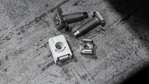 hoofdtegel-clipssystemen